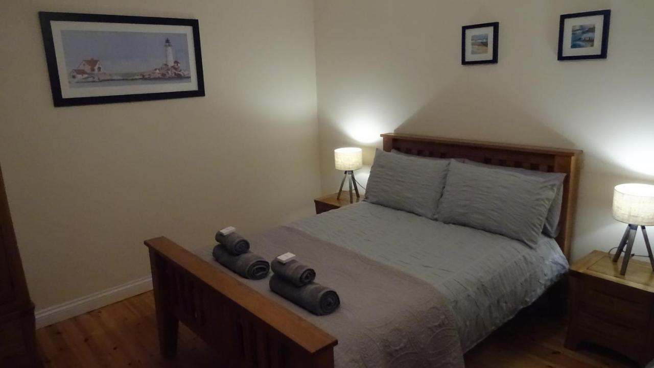 Wild Coastal Retreat At Troed Y Rhiw Aberporth, West Wales Villa Luaran gambar